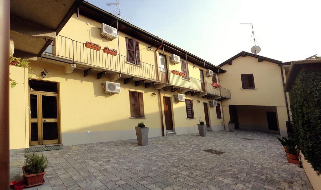 La Casa Di Margit Apartamento Nova Milanese Exterior foto